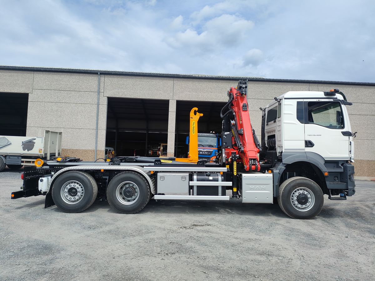 Porte-conteneur Palift PHT20 + grue Palfinger Epsilon Q150Z98 sur MAN TGS